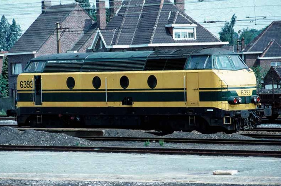 Vanbiervliet VB-9132.01 – TYPE 6393 NMBS/SNCB DC = 2rail analoog (PRE-ORDER) voorschot €22,90